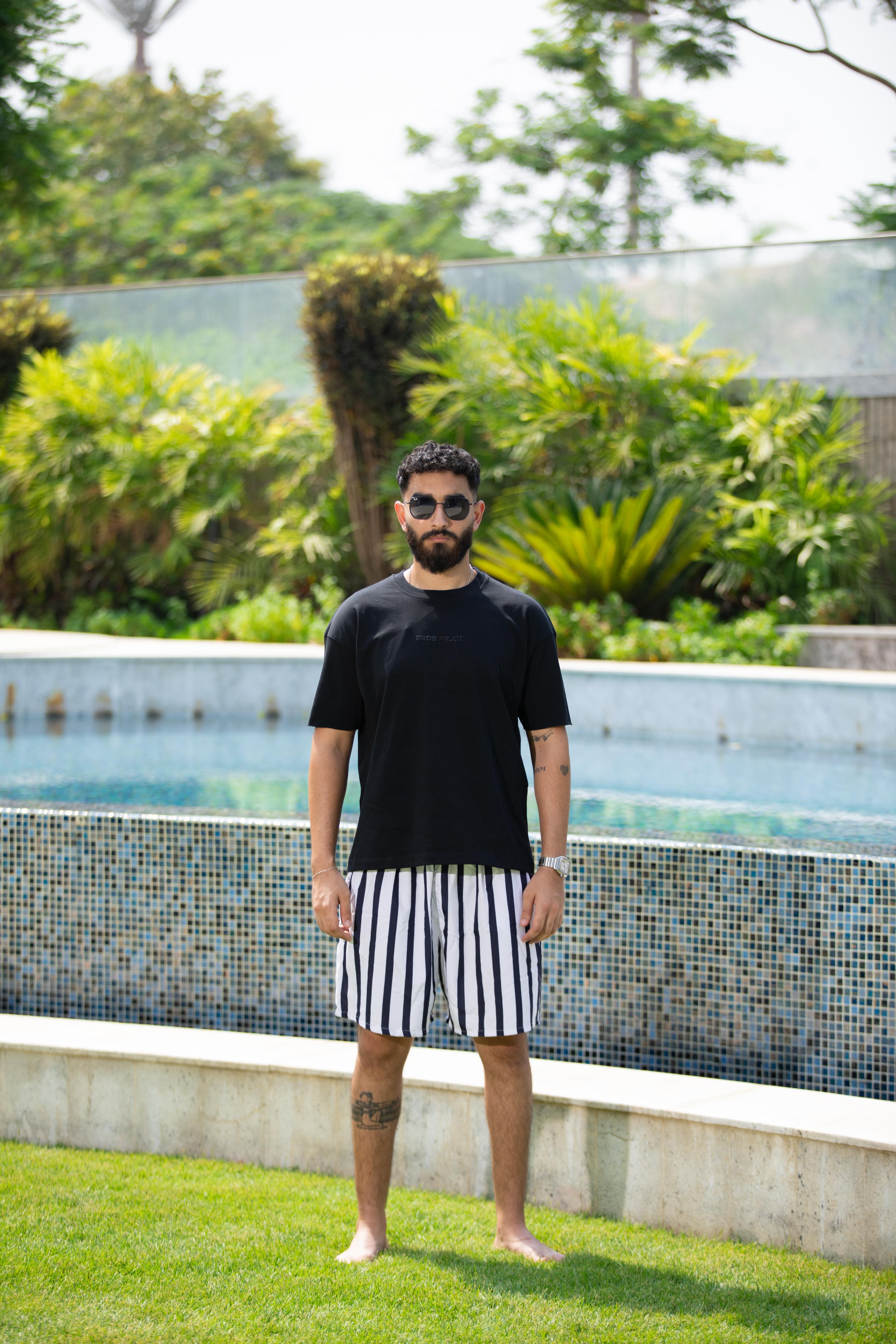 Arc Tee Black
