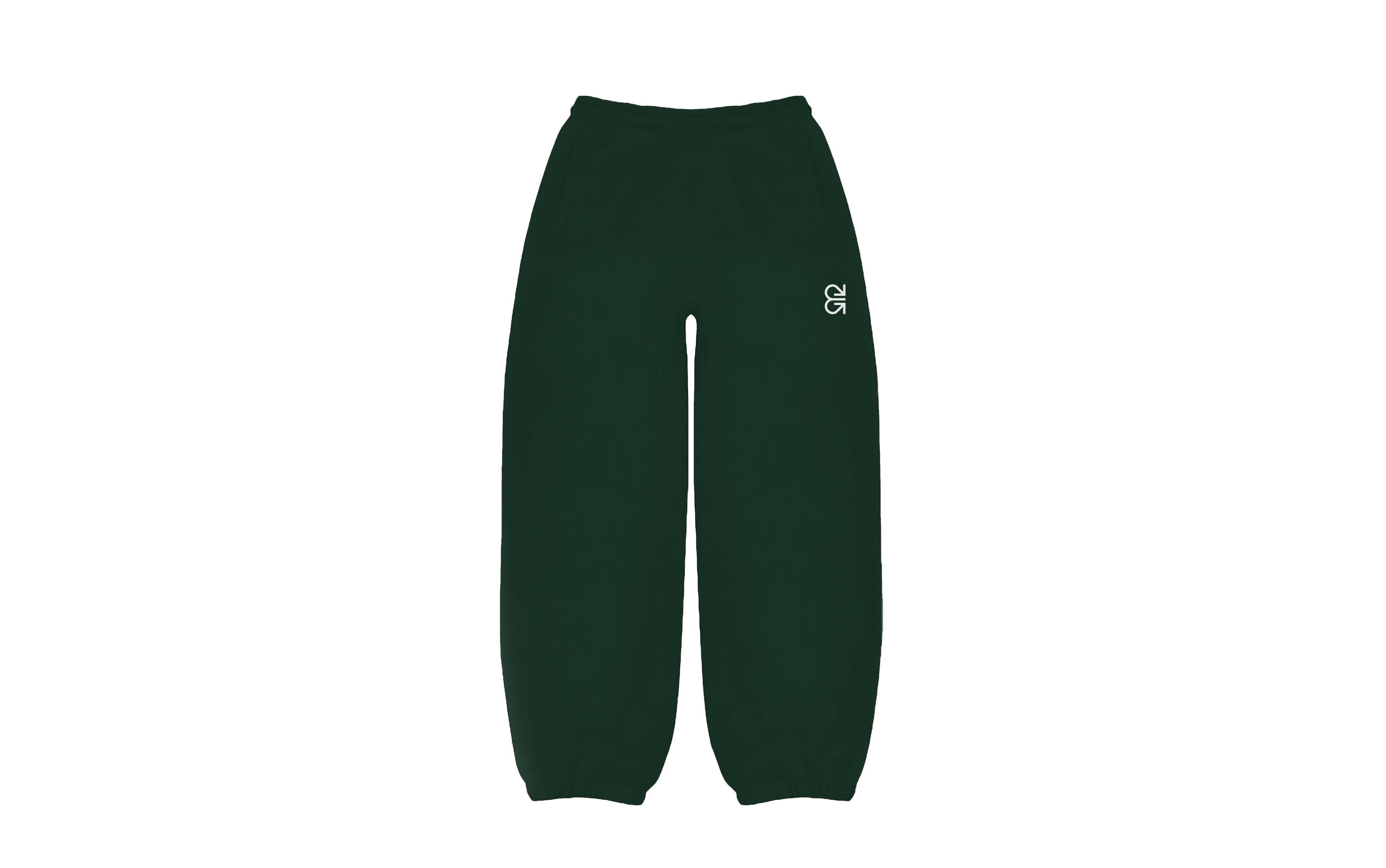 * PRE ORDER * ESSENTIAL SWEATPANTS GREEN