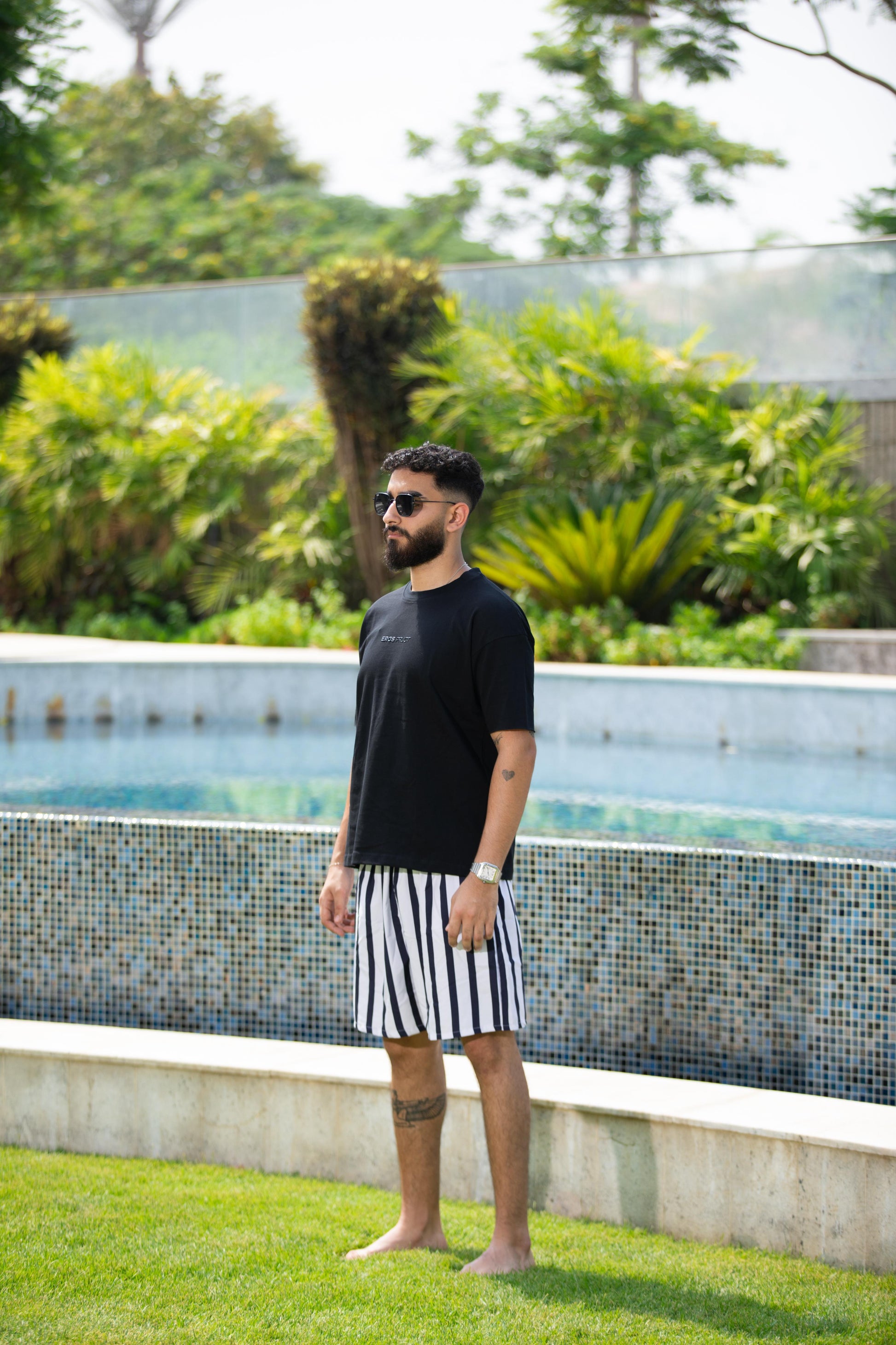 Arc Tee Black
