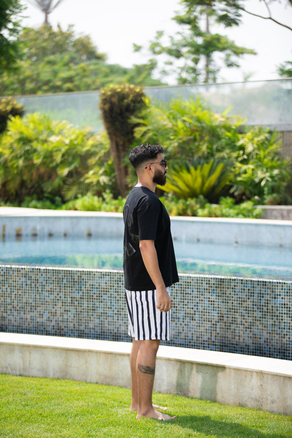 Arc Tee Black