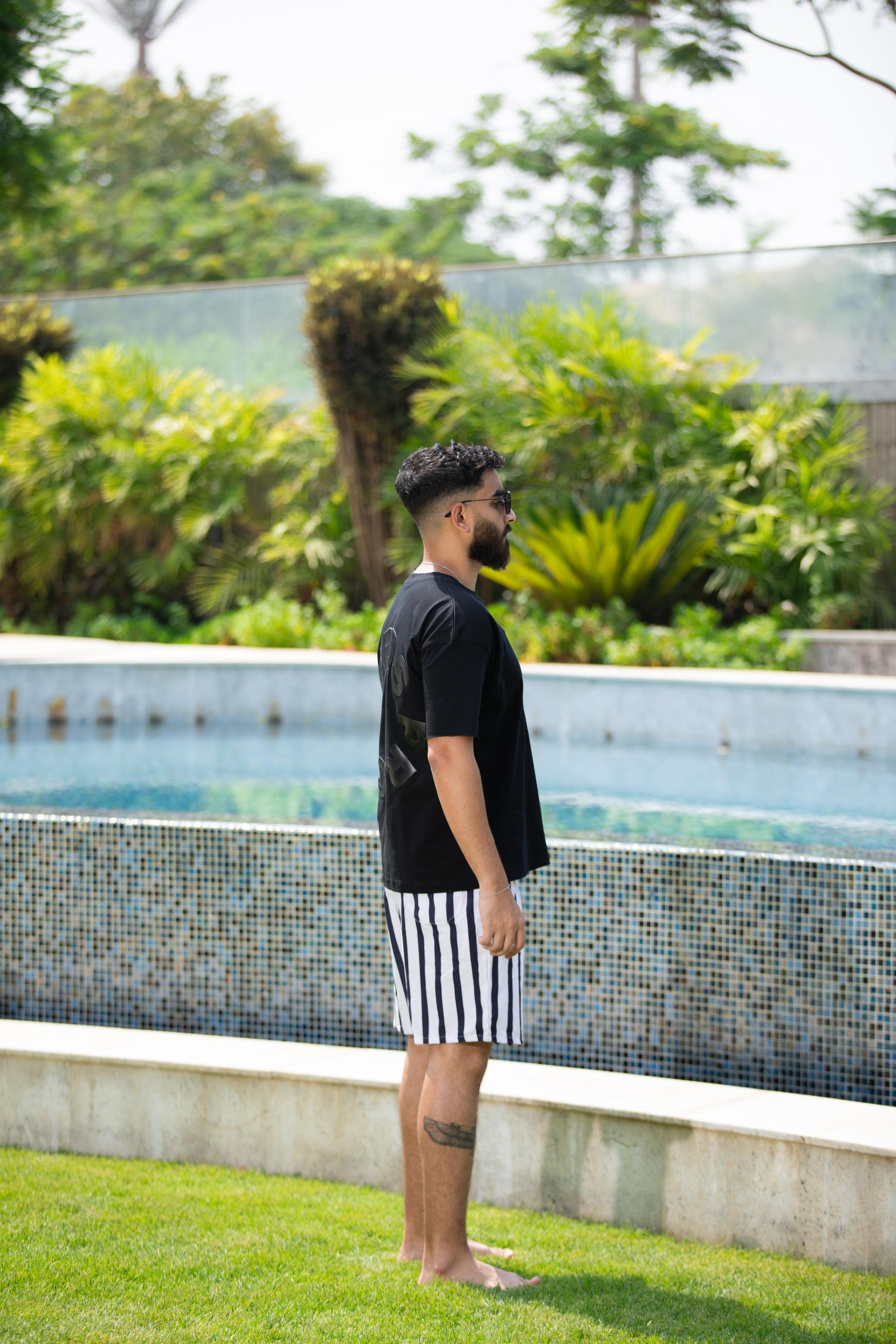 Arc Tee Black