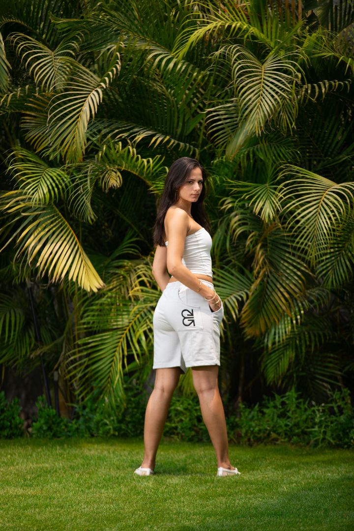 Line Short Grey