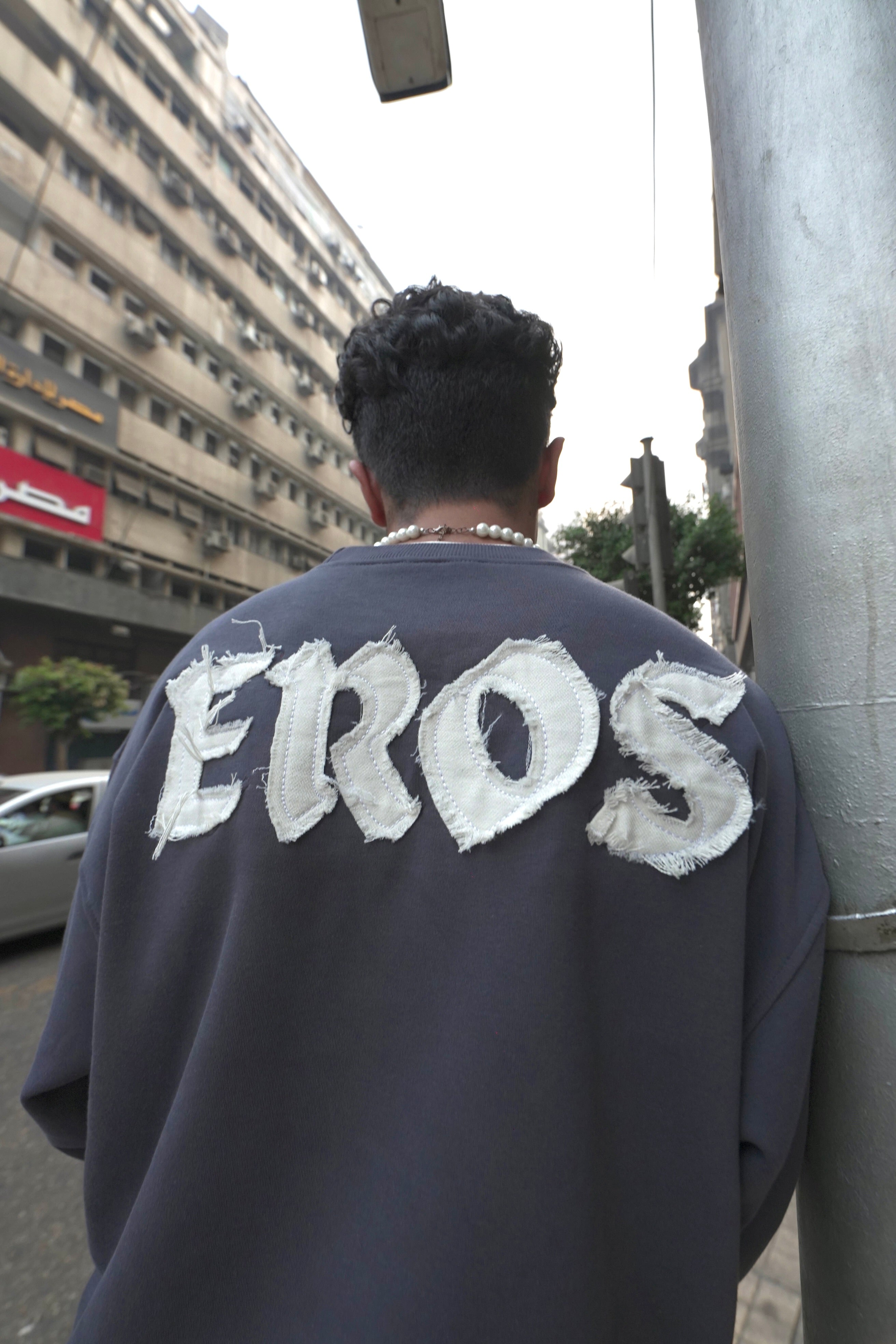 Rebel Stitches с круглым вырезом