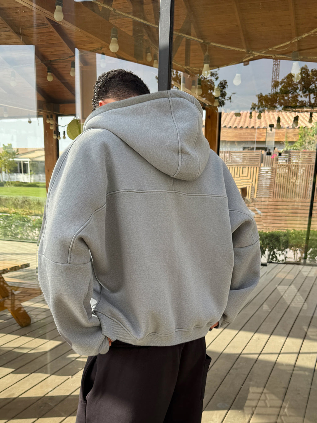 ESSENTIAL ZIPPER JACKET GREY