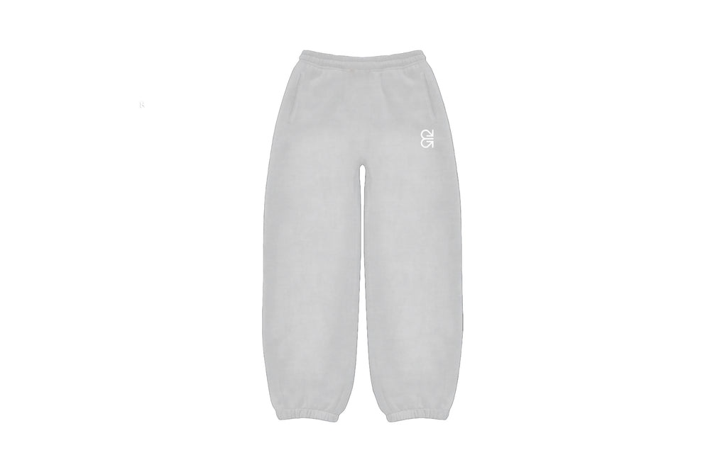 * PRE ORDER * ESSENTIAL SWEATPANTS GREY