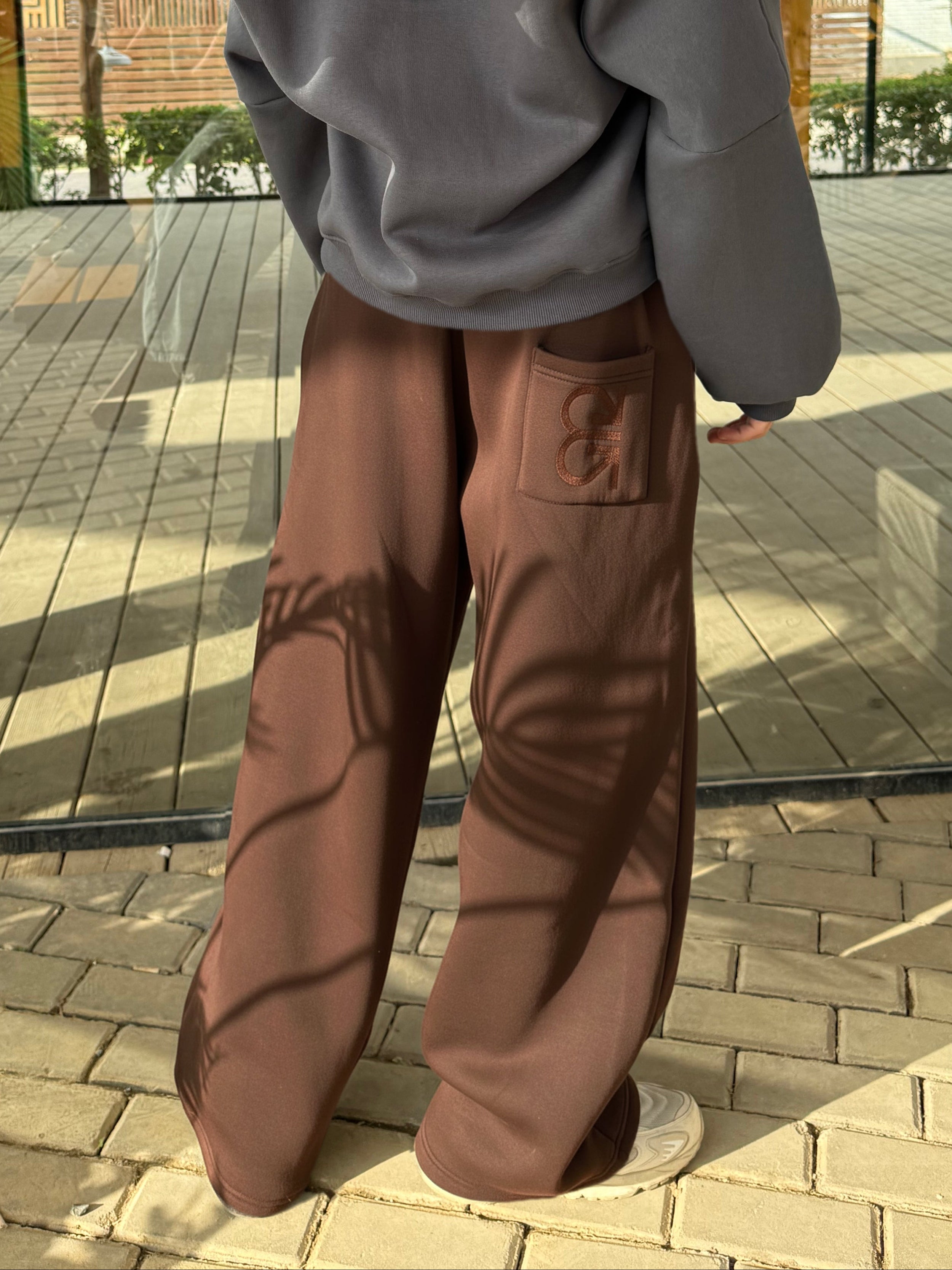 Essential Baggy Sweatpants Brown — EROS PRJCT
