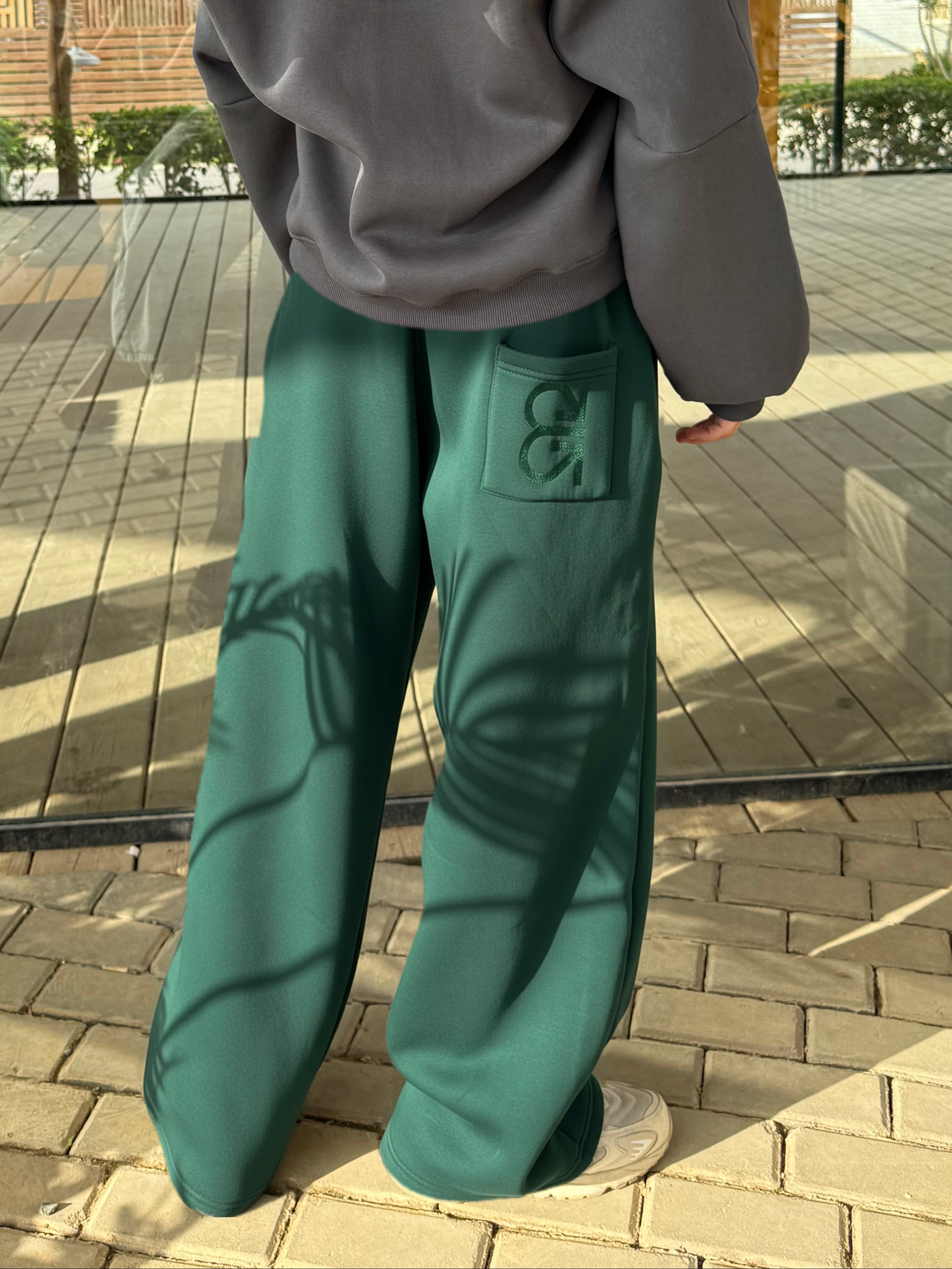 ESSENTIAL Baggy Sweatpants Emerald Green